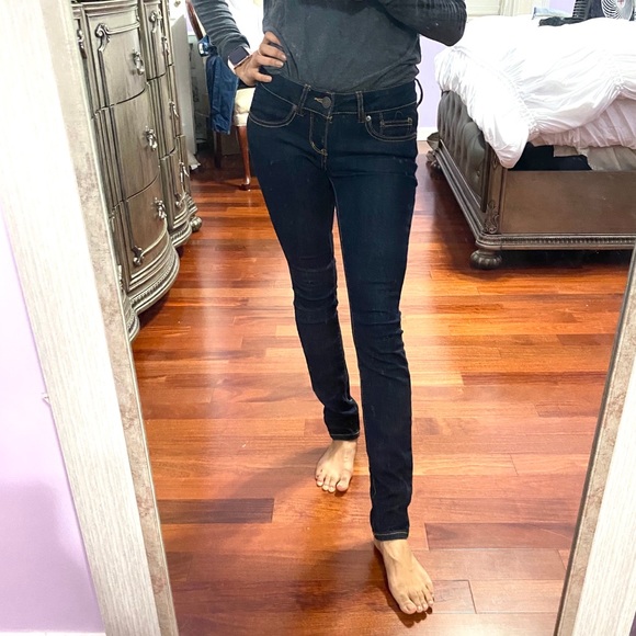 SO Skinny Jeans Jegging Dark Wash 3 Medium Rise 3 - Picture 3 of 7